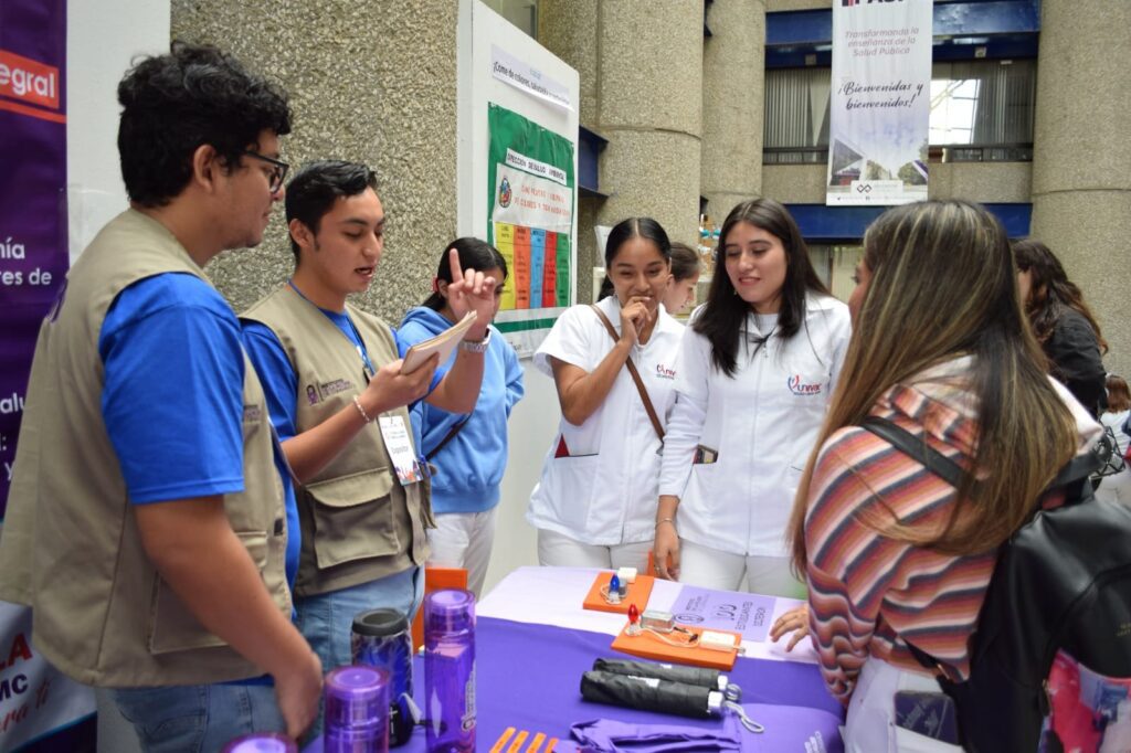 El IMC Participa Activamente en la 2da Feria de la Salud Pública