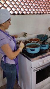 Elaboración de chiles chipotles - Instituto de la Mujer de Cuernavaca