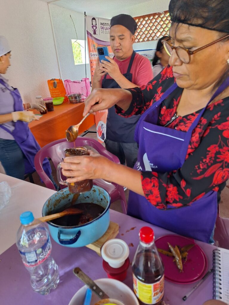 Elaboración de chiles chipotles - Instituto de la Mujer