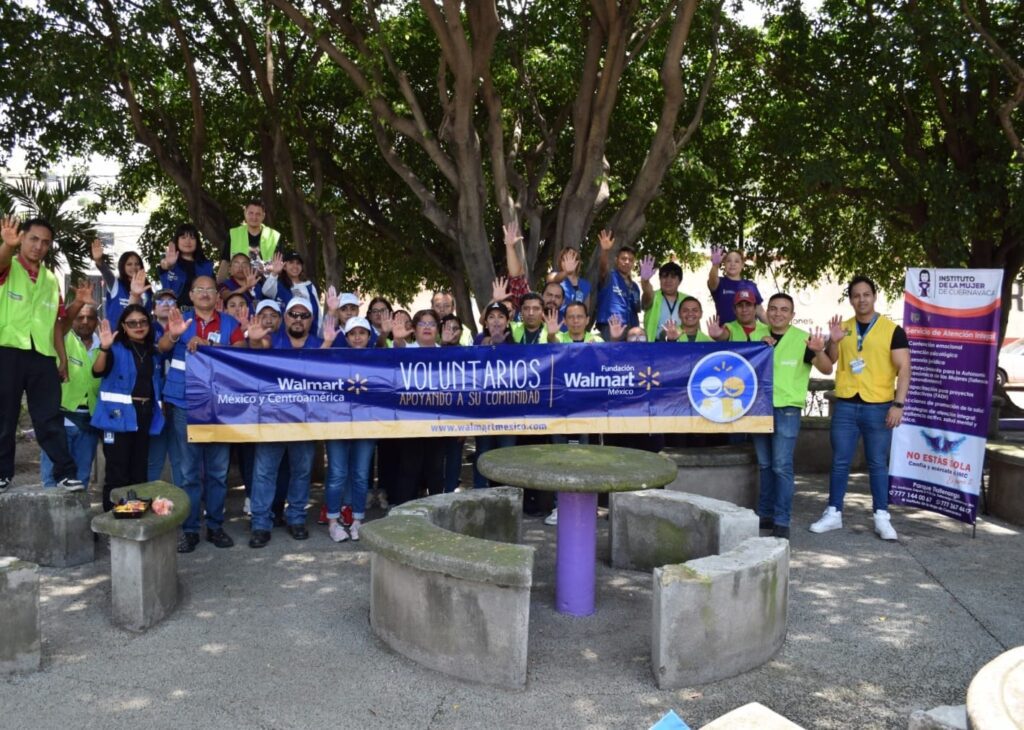 Ayuntamiento de Cuernavaca y Fundación Walmart México Voluntarios apoyando a su comunidad