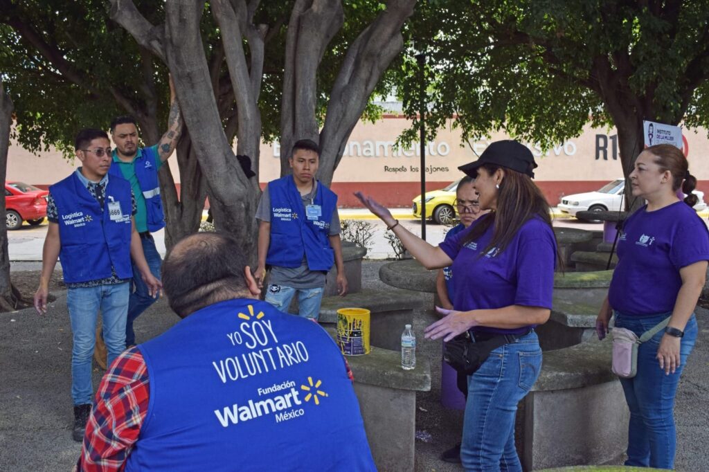 Ayuntamiento de Cuernavaca y Fundación Walmart México Voluntarios apoyando a su comunidad