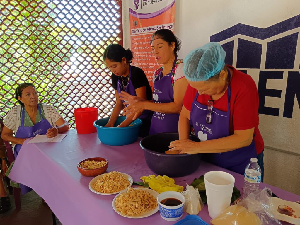 Taller de Elaboración de Tamales Oaxaqueños - Instituto de la Mujer de Cuernavaca