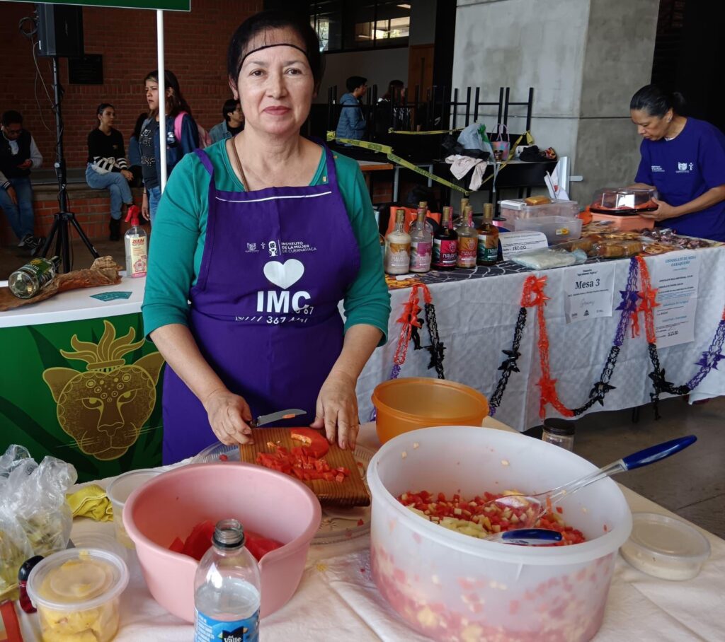 “AQUÍ ESTAMOS MUJERES” EN LA UAEM - Instituto de la Mujer de Cuernavaca