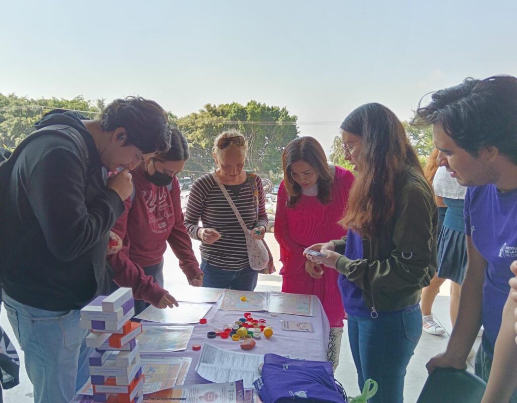 “AQUÍ ESTAMOS MUJERES” EN LA UAEM - Instituto de la Mujer de Cuernavaca