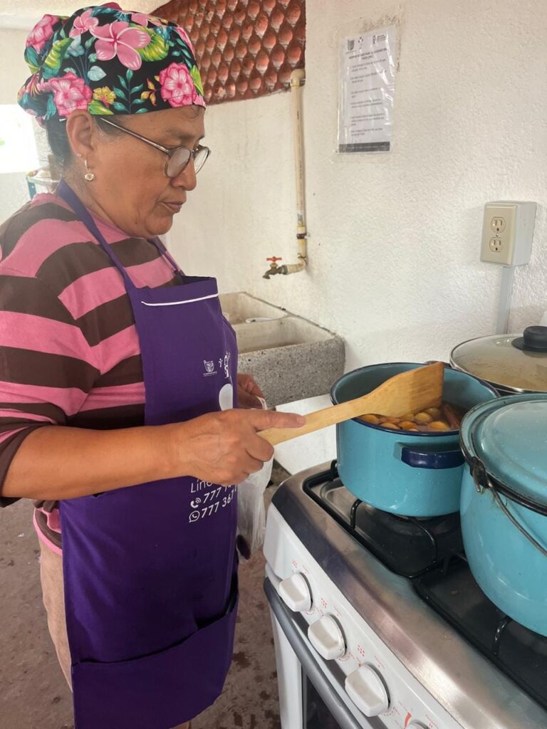 Emprendimiento Femenino: Talleres Sabatinos de Gastronomía del IMC