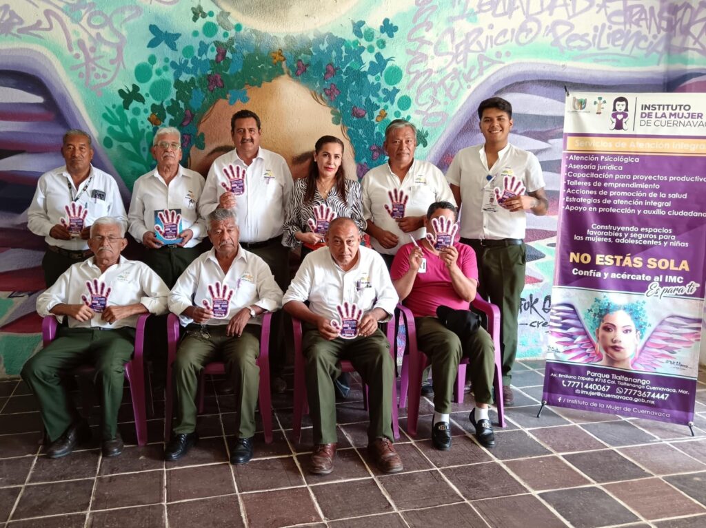 Capacitaciones a operadores de taxis -Instituto de la Mujer de Cuernavaca