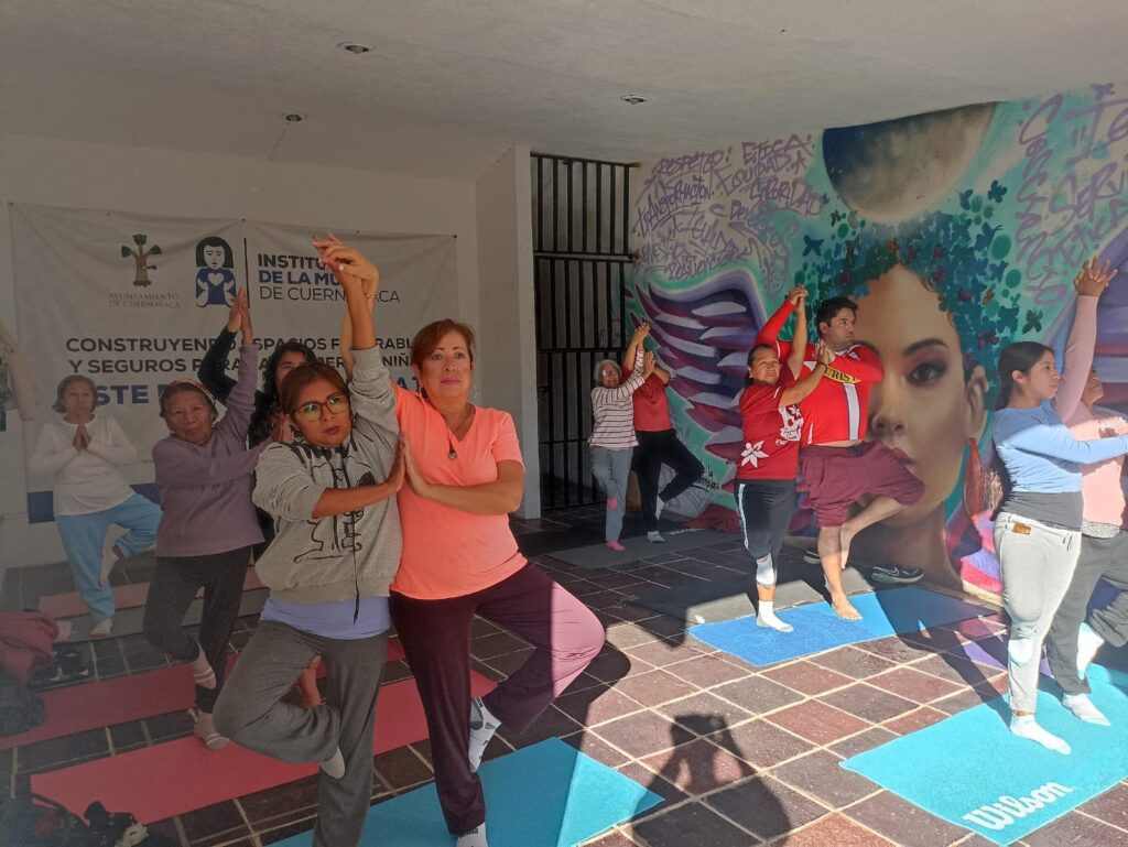 Clases de Yoga Gratuitas en el IMC-