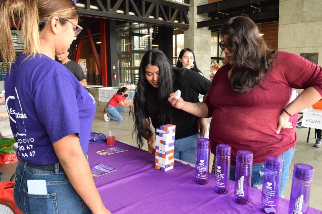 Cooperativa Violeta en la UAEM - Instituto de la Mujer de Cuernavaca