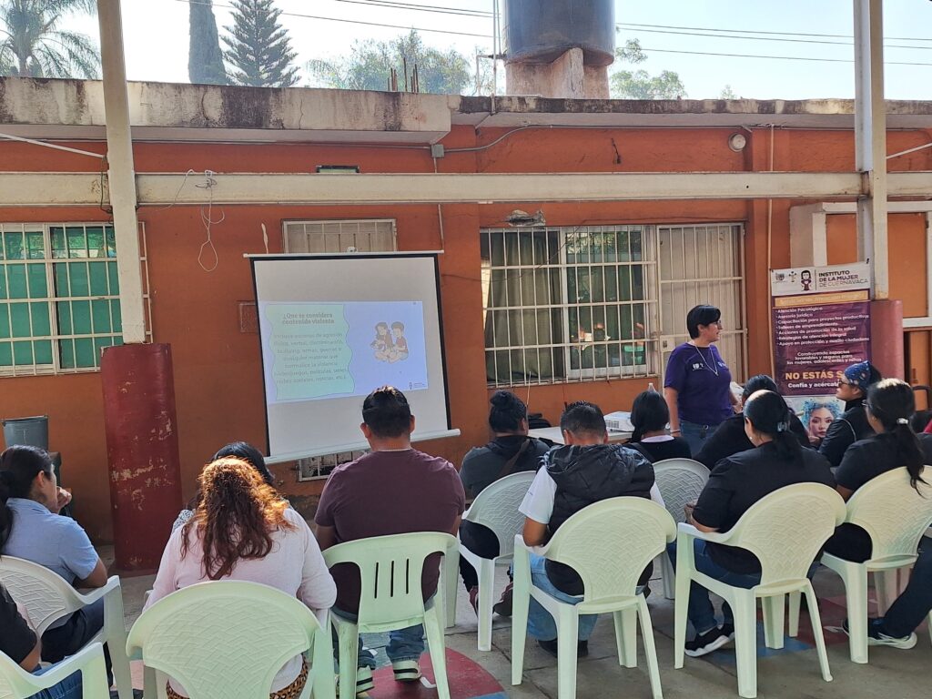 Platica de Crianza Digital saludable - Instituto de la Mujer de Cuernavaca