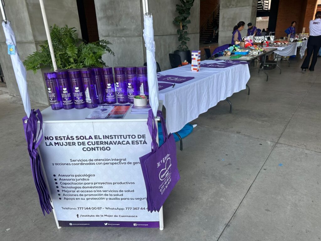 IMC participa en la Cooperativa Violeta en la UAEM.
