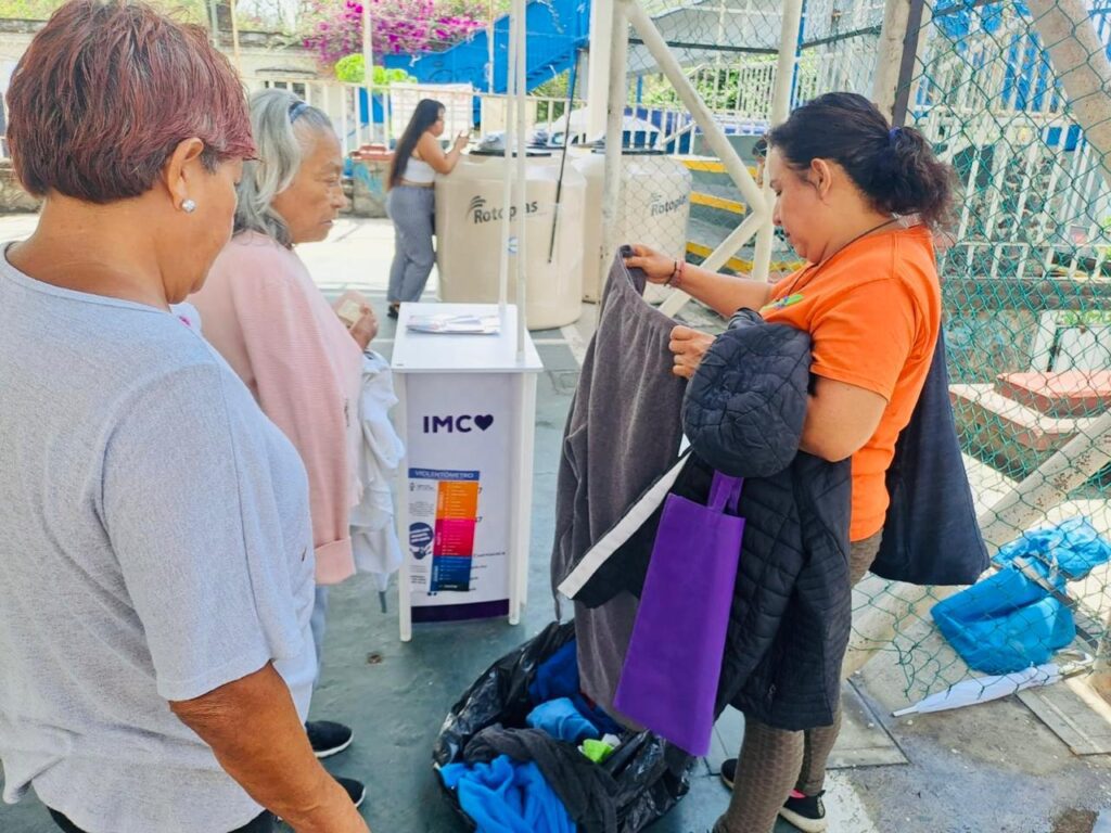 Jornada Naranja en Tlaltenango: Talleres, plática sobre prevención de violencia y Bazar Sororo para mujeres de la comunidad.