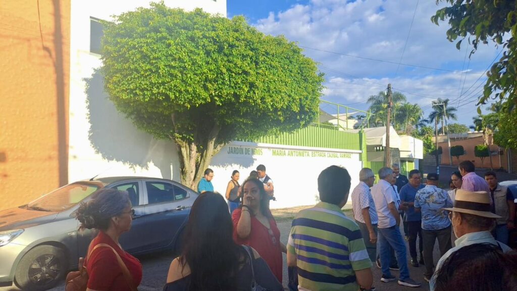 Instalación de los nuevos Puntos Violeta en Las Palmas, con la participación del IMC, autoridades municipales y la comunidad, para brindar apoyo y protección integral a mujeres, adolescentes y niñas.