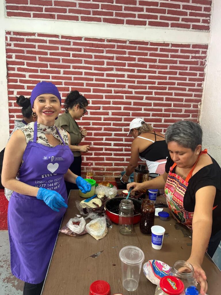 Talleres IMC autonomía económica mujeres Cuernavaca julio 2025