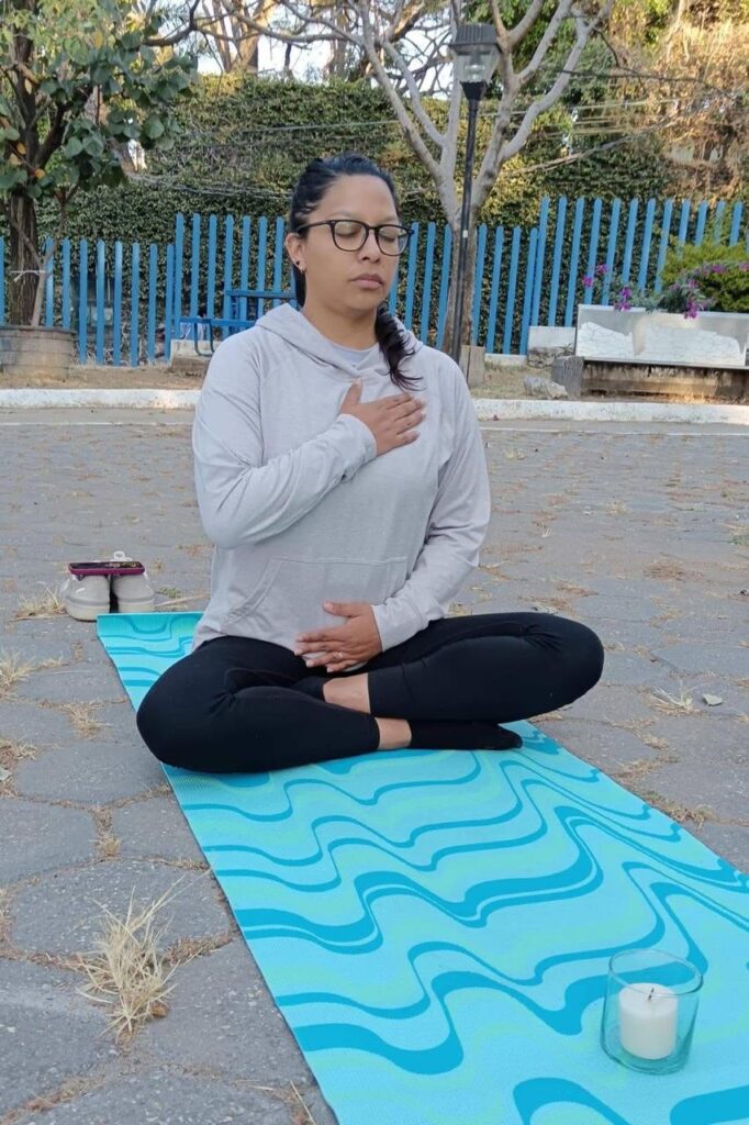 Clase Especial de Yoga: Meditación de Apertura - Instituto de la Mujer de Cuernavaca (IMC)