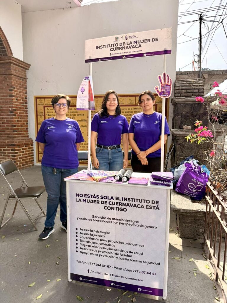 Jornada de servicios del Instituto de la Mujer de Cuernavaca en Ocotepec con asesoría jurídica y atención comunitaria.