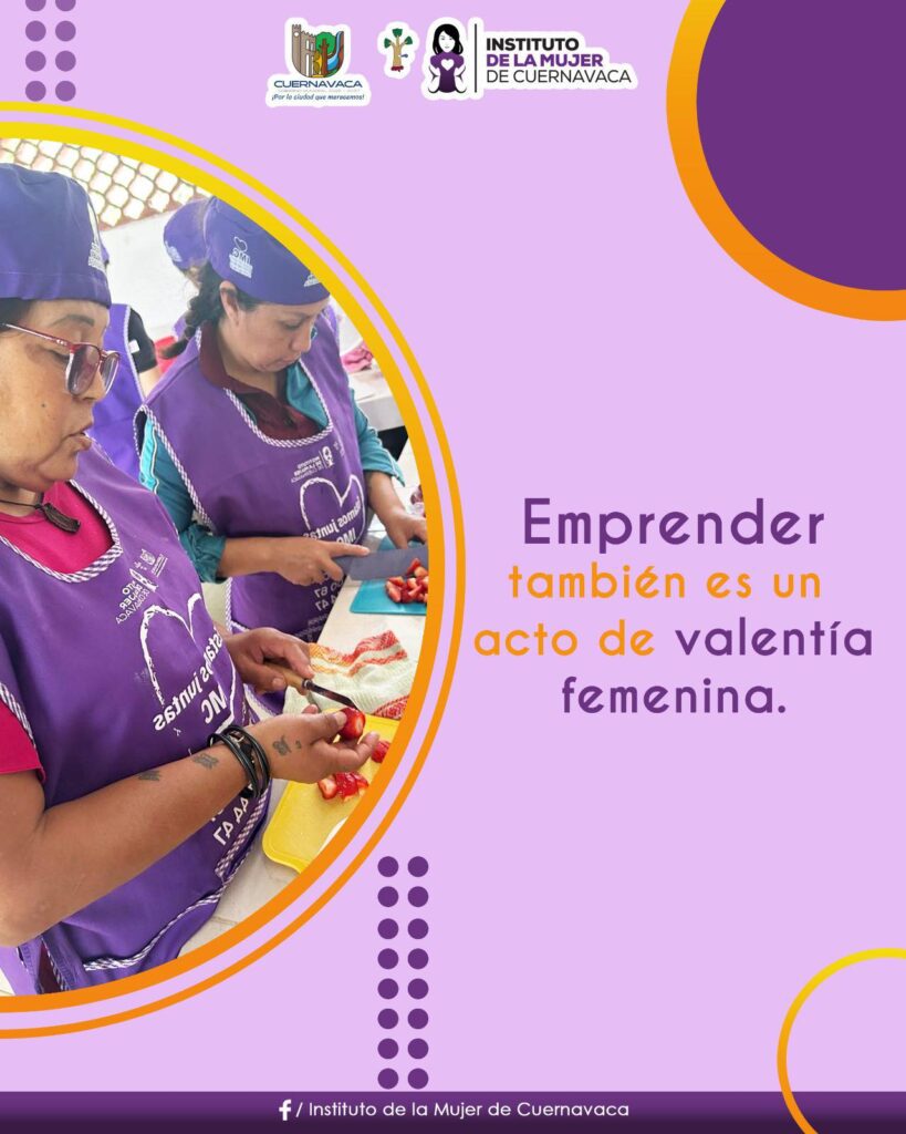Mujeres emprendedoras del IMC mostrando productos en talleres y espacios de venta en Cuernavaca.