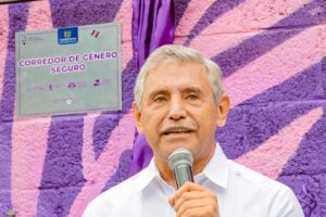 Autoridades municipales, representantes del IMC, INSP y comunidad participan en la inauguración del primer Corredor de Género Seguro de Cuernavaca, con acciones de recuperación urbana y prevención.