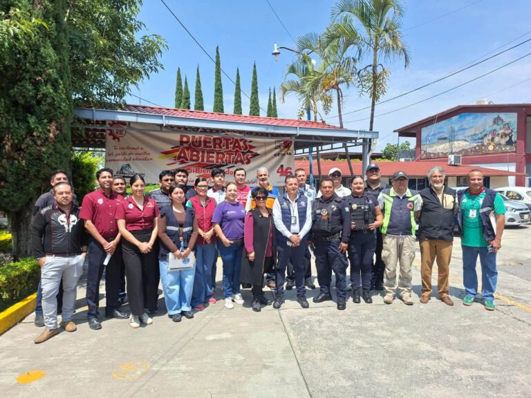 Personal del IMC, estudiantes y autoridades realizan una Marcha Exploratoria de Seguridad en las inmediaciones del CETIS 44 para identificar zonas de riesgo y fortalecer acciones preventivas.
