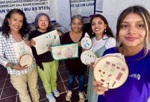 El IMC, a través del programa Redescubriendo Nuestra Esencia con Salud Mental, realizó el taller “Bordar para Sanar”